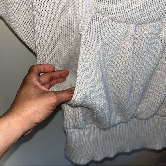 Short Sleeve Pullover Sweater - Picture 5 of 8